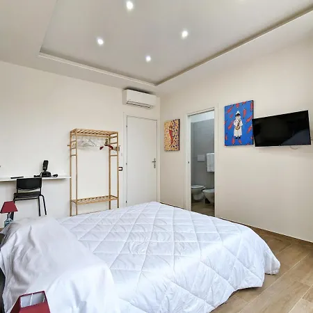 Vespucci נאפולי